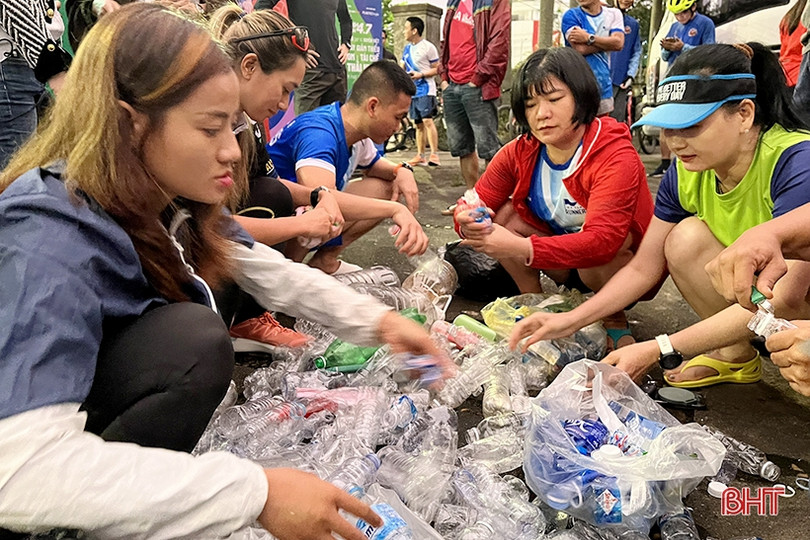 “Cô gái thép” Thanh Vũ lan tỏa tinh thần thể thao tại Hà Tĩnh