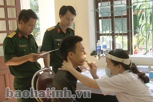 Công tác khám tuyển được kiểm soát chặt chẽ ngay từ cơ sở Công tác khám tuyển được kiểm soát chặt chẽ ngay từ cơ sở