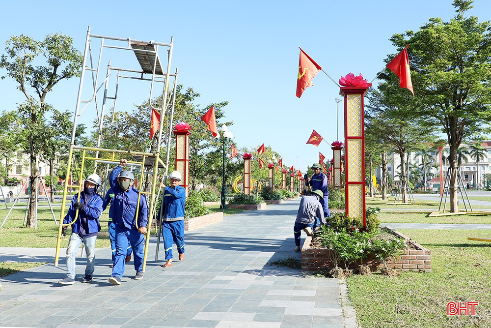 Dù công việc vất vả, cường độ cao nhưng ai cũng nỗ lực hết mình và cảm thấy tự hào vì đang góp phần tạo diện mạo khang trang, xanh – sạch – đẹp. bqbht_br_img-1d514.jpg