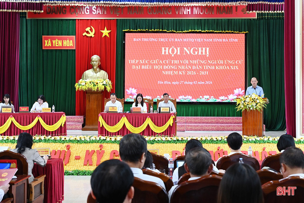 Đồng chí Nguyễn Hồng Lĩnh phát biểu tiếp thu tại hội nghị.