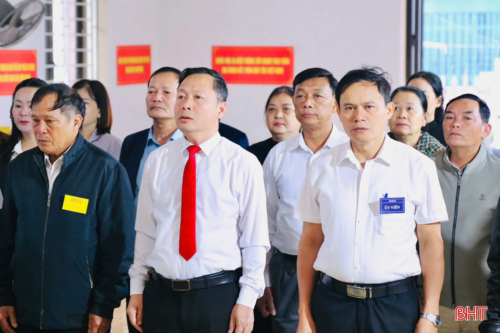 Toàn xã Thạch Hà có 19.100 cử tri tham gia bầu cử tại 31 khu vực bỏ phiếu.