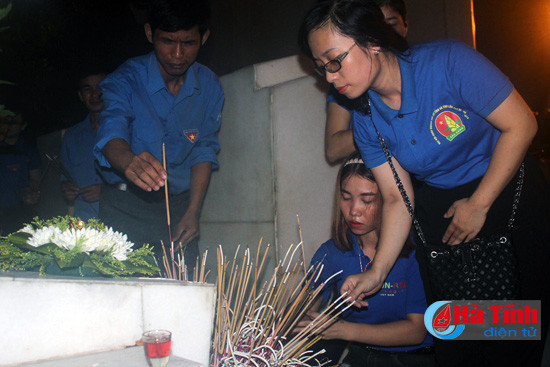 tuoi tre ha tinh thap nen tri an tai nga ba dong loc