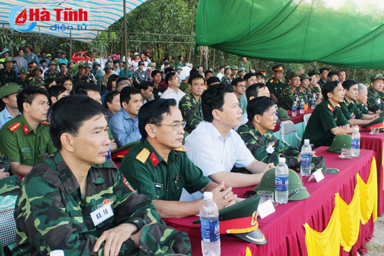 chu tich ubnd tinh tham hoi tang qua doi tuong chinh sach ky anh