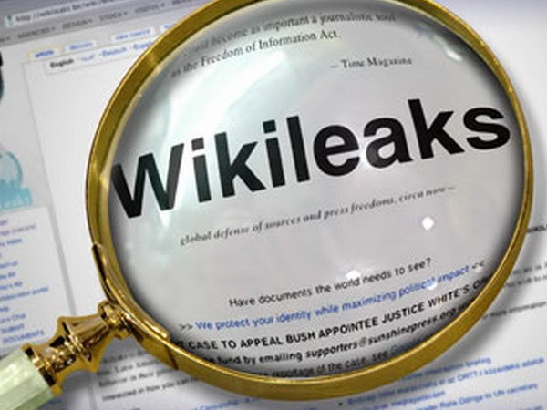 wikileaks tiet lo 20 000 email lien quan cac ung vien tong thong my