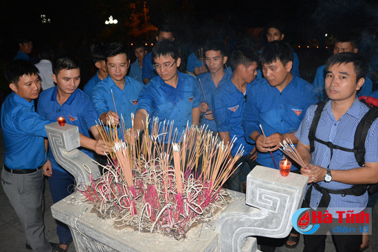 tuoi tre ha tinh thap nen tri an tai nga ba dong loc