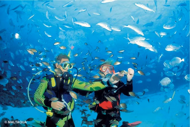 malta quoc dao tran ngap anh mat troi o dia trung hai