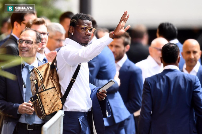 man united paul pogba ke cap gap ba gia