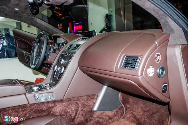 sieu xe 4 cho ngoi aston martin rapide s dau tien ve sai gon