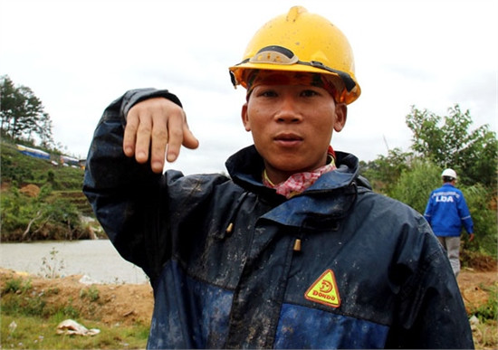 Nước trong hầm dâng 1m, lực lượng cứu hộ TP HCM lên đường chi viện ảnh 26