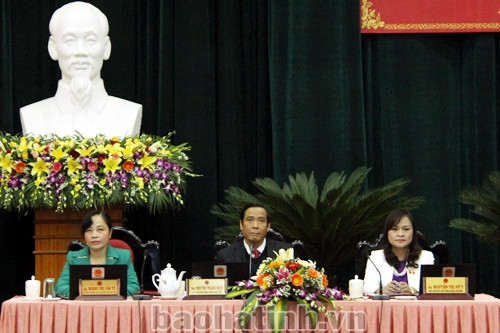 Khai mạc trọng thể Kỳ họp thứ 11, HĐND tỉnh Hà Tĩnh khóa XVI ảnh 4