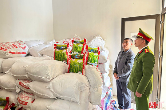 Triệt phá đường dây sản xuất, buôn bán gạo giả nhãn hiệu tại Hà Tĩnh