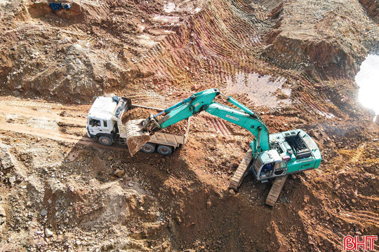 Hối hả trên các công trường dự án những ngày cuối năm