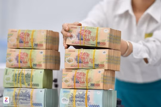 Ngân hàng đồng loạt hạ lãi suất sau chỉ đạo nóng