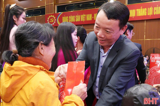 Lan tỏa thông điệp “Xuân yêu thương - Tỏa sáng tình người”