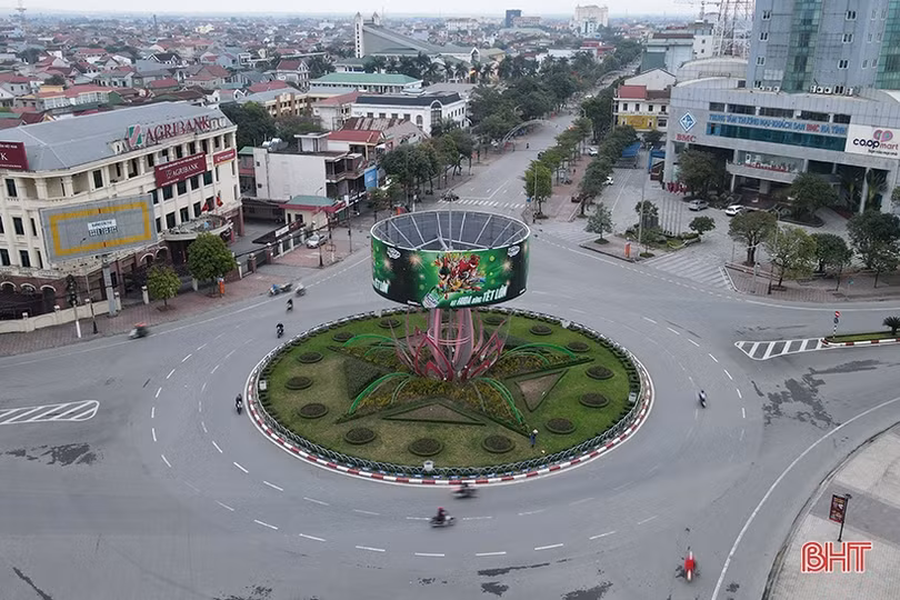 Dự báo thời tiết Hà Tĩnh hôm nay: Ngày nắng, chiều tối và đêm có mưa rào, dông 