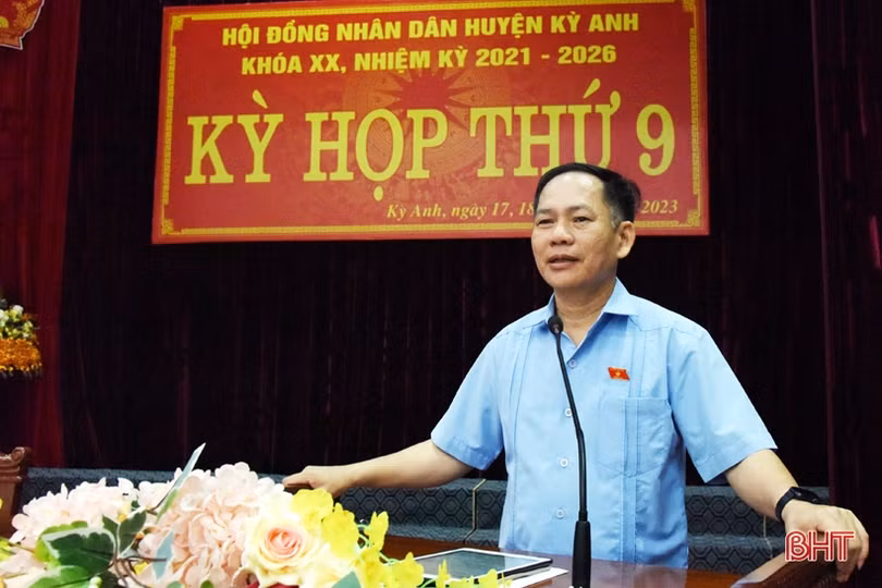 Hội đồng nhân dân huyện Kỳ Anh xem xét thông qua 12 nghị quyết quan trọng