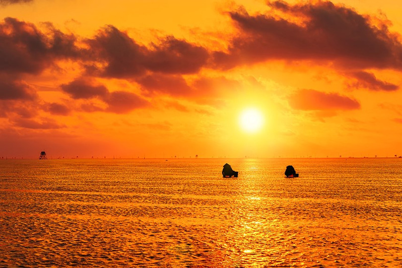 Nét đẹp lao động trên vùng biển “vô cực”