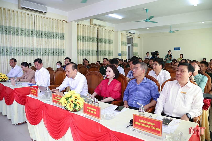 40 cán bộ, công chức, viên chức Hà Tĩnh tham gia bồi dưỡng tiếng Lào