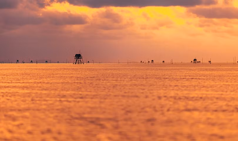 Nét đẹp lao động trên vùng biển “vô cực”