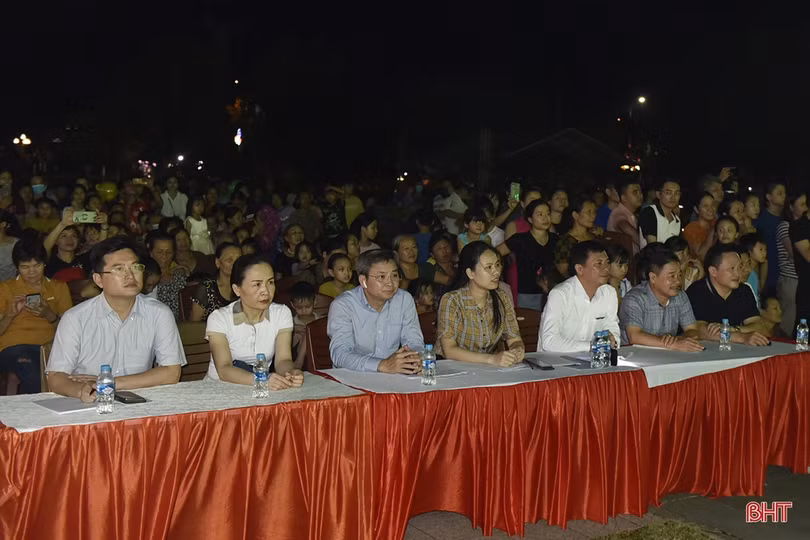 “Cõi thiêng Đồng Lộc - nối mạch ngàn năm” với nhiều tiết mục nghệ thuật hấp dẫn