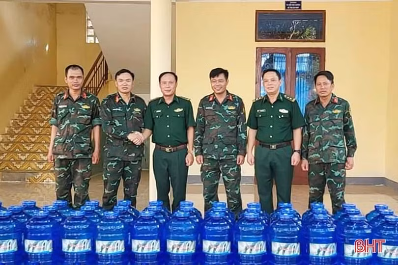 Hỗ trợ lương thực, thực phẩm cho các đơn vị huấn luyện diễn tập