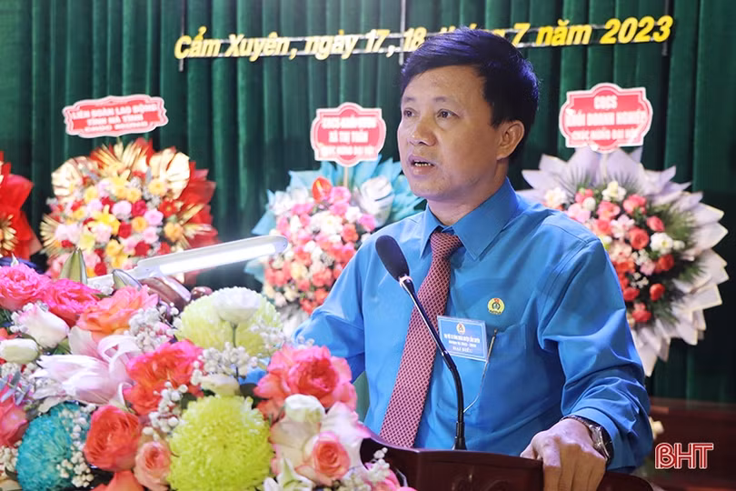 Xây dựng Công đoàn huyện Cẩm Xuyên toàn diện, vững mạnh