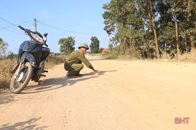 Điểm xuống cấp, “sai khớp” trên tuyến liên huyện Can Lộc - Hương Khê gây nhiều hệ lụy