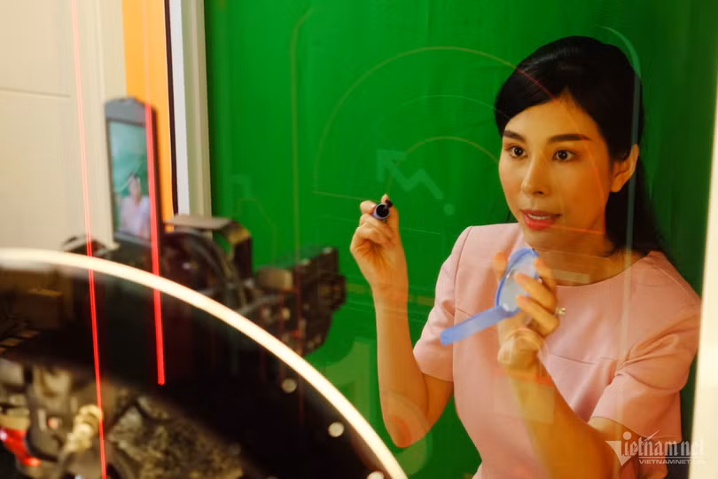 Mạng xã hội minh bạch và có phép mới được livestream