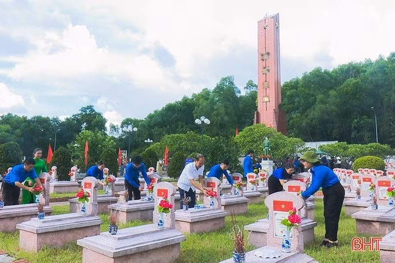 Nhiều hoạt động tri ân ý nghĩa của tuổi trẻ Hà Tĩnh