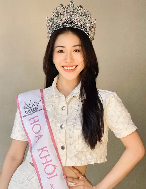 Nữ sinh Hà Tĩnh “đẹp nhất” Đại học Tôn Đức Thắng