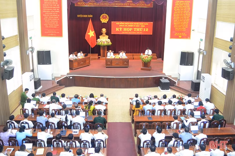 HĐND các địa phương họp bàn giải pháp phát triển thời gian tới