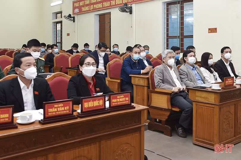 Cử tri Hà Tĩnh kiến nghị cơ chế đặc thù để xây dựng nông thôn mới, đô thị văn minh và thu hút đầu tư