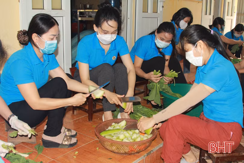 Đoàn kết tạo sức mạnh, đưa Hà Tĩnh vượt qua gian khó