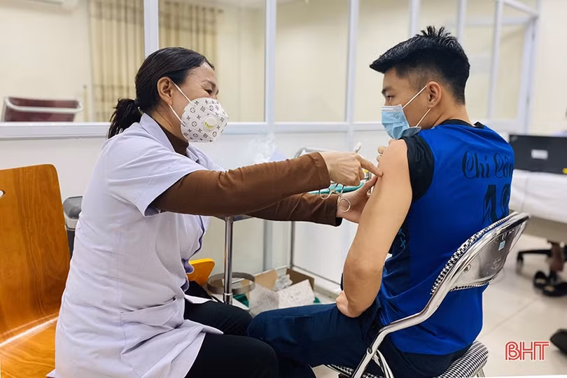 Formosa Hà Tĩnh tổ chức tiêm vắc-xin phòng COVID-19 cho hơn 4.200 lao động 