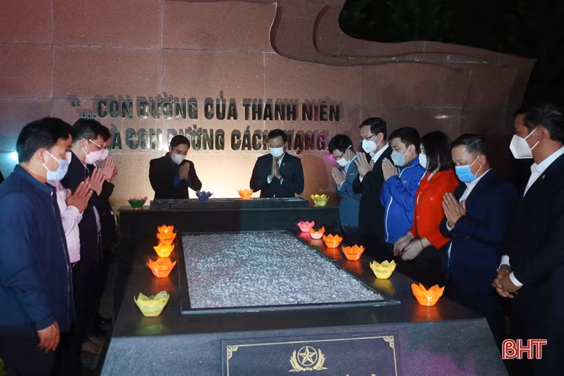 Tưởng niệm 90 năm ngày Anh hùng liệt sỹ Lý Tự Trọng hy sinh