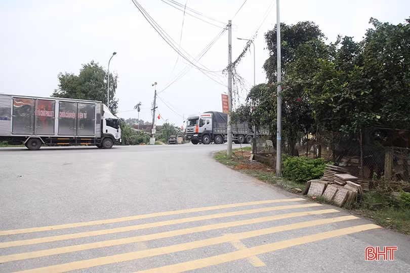 Cần sớm xử lý “điểm đen” giao thông ở nút giao trên tuyến tránh TP Hà Tĩnh