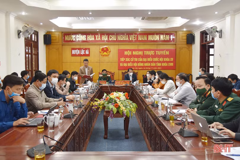 Cử tri Lộc Hà phản ánh nhiều vấn đề đến đại biểu Quốc hội và HĐND tỉnh Hà Tĩnh