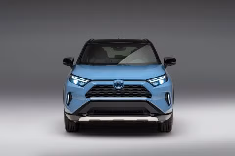 Toyota RAV4 2022 ra mắt, thêm biến thể SE Hybrid mới