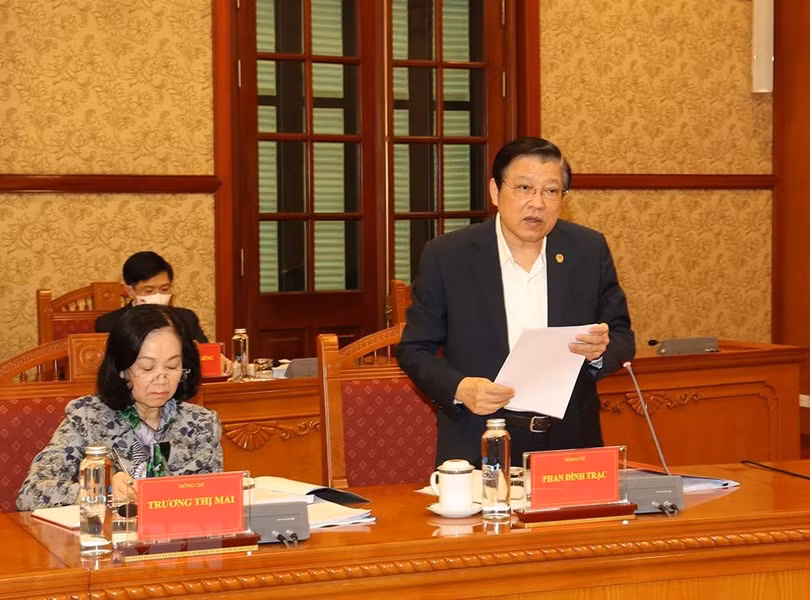 Tổng Bí thư chủ trì họp Thường trực Ban Chỉ đạo TW về chống tham nhũng