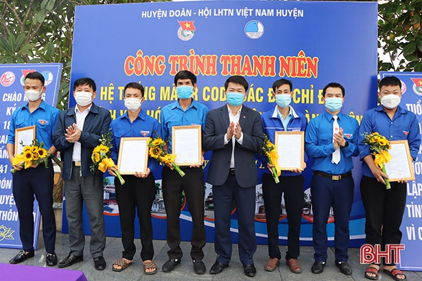 Tuổi trẻ Cẩm Xuyên ra mắt công trình chào mừng 180 năm danh xưng huyện