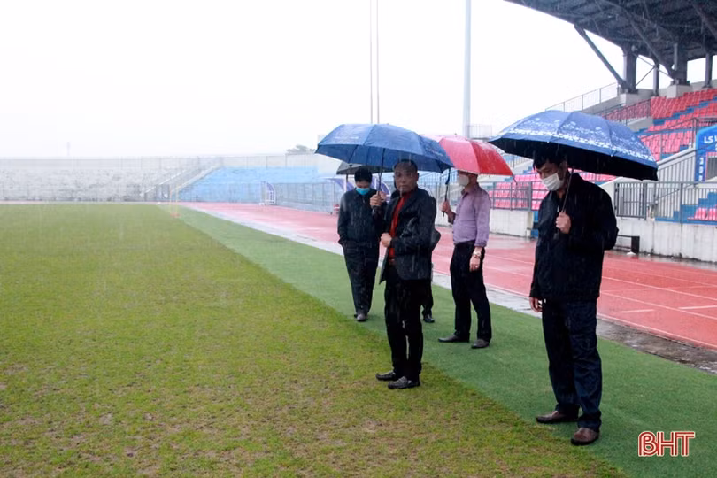 Quản lý tốt cơ sở vật chất để khai thác sân vận động Hà Tĩnh hiệu quả