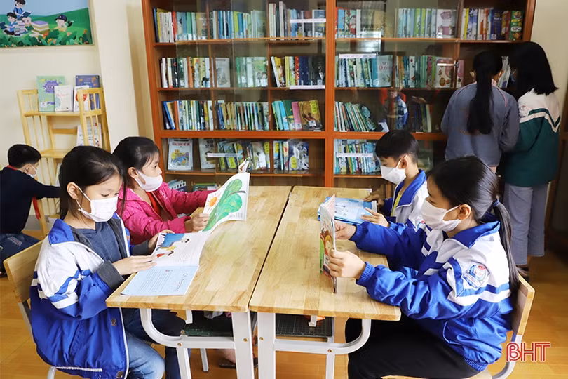 Khai trương nhà văn hóa cộng đồng - ngôi nhà trí tuệ tại TP Hà Tĩnh và Lộc Hà