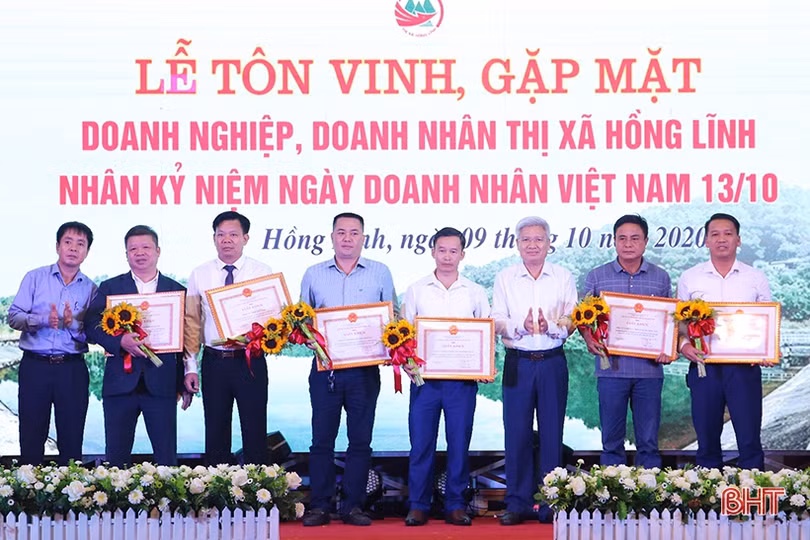 Hà Tĩnh: Nhiều hoạt động hướng về ngày Doanh nhân Việt Nam