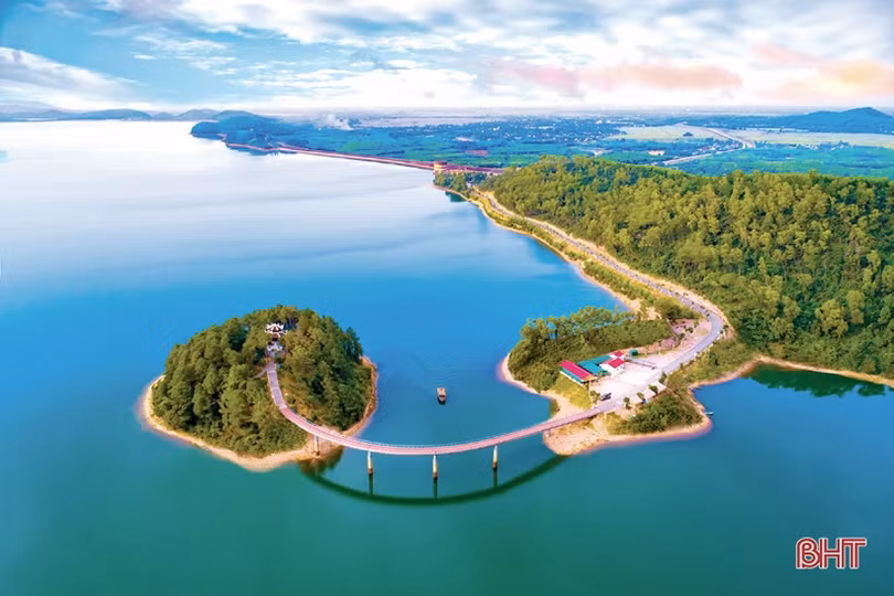 Cho “đàn trời” ở Hà Tĩnh vang xa...