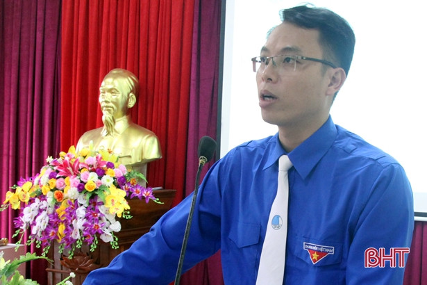 Bí thư Đoàn xã ở Hương Sơn được trao Giải thưởng “15 tháng 10”