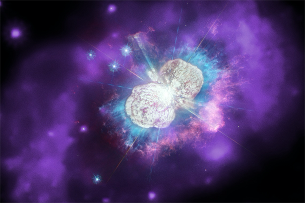 Sững sờ ngắm vũ điệu của con người hòa vào vẻ đẹp của thiên nhiên