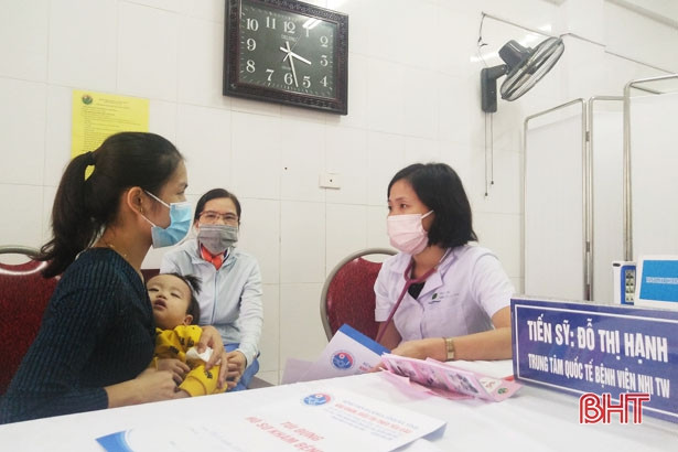 Bệnh viện Nhi Trung ương hỗ trợ chuyên môn cho BVĐK Hà Tĩnh