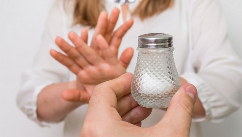 Làm thế nào để kiểm soát lượng muối ăn trong ngày?