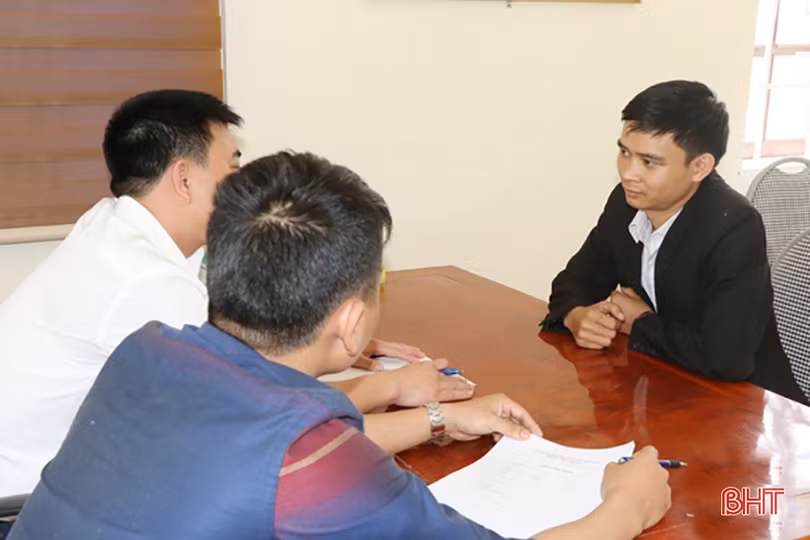 Tăng cường bảo vệ nền tảng tư tưởng của Đảng, đấu tranh, phản bác các quan điểm sai trái, thù địch trong tình hình mới