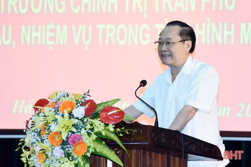 Bàn giải pháp nâng cao chất lượng đào tạo, bồi dưỡng cán bộ tại Trường Chính trị Trần Phú